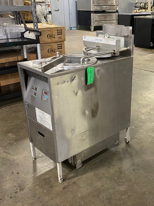 Used Broaster Model 1800, Nat. Gas Pressure Fryer