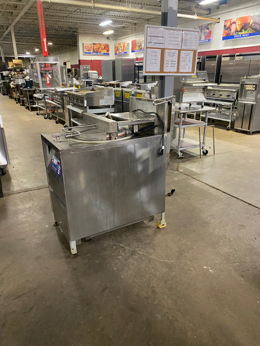 Used Broaster 2400, Nat. Gas Pressure Fryer