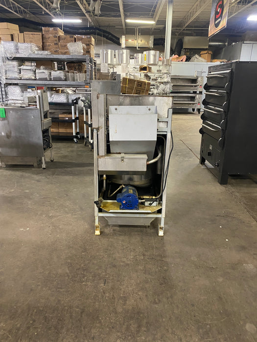 Used Broaster 2400, Nat. Gas Pressure Fryer